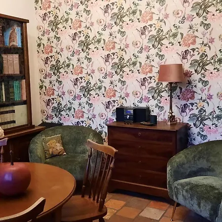 't Kabinet Bed & Breakfast 3*